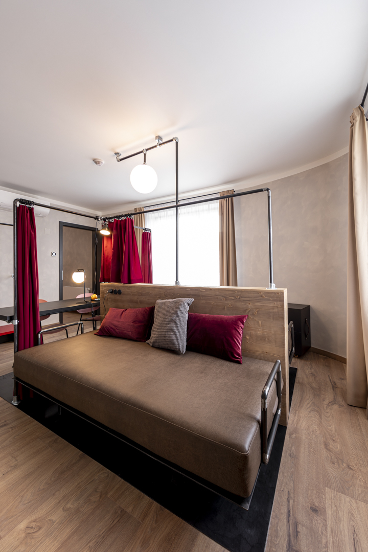 Miss Sophie's Downtown quadtruple room