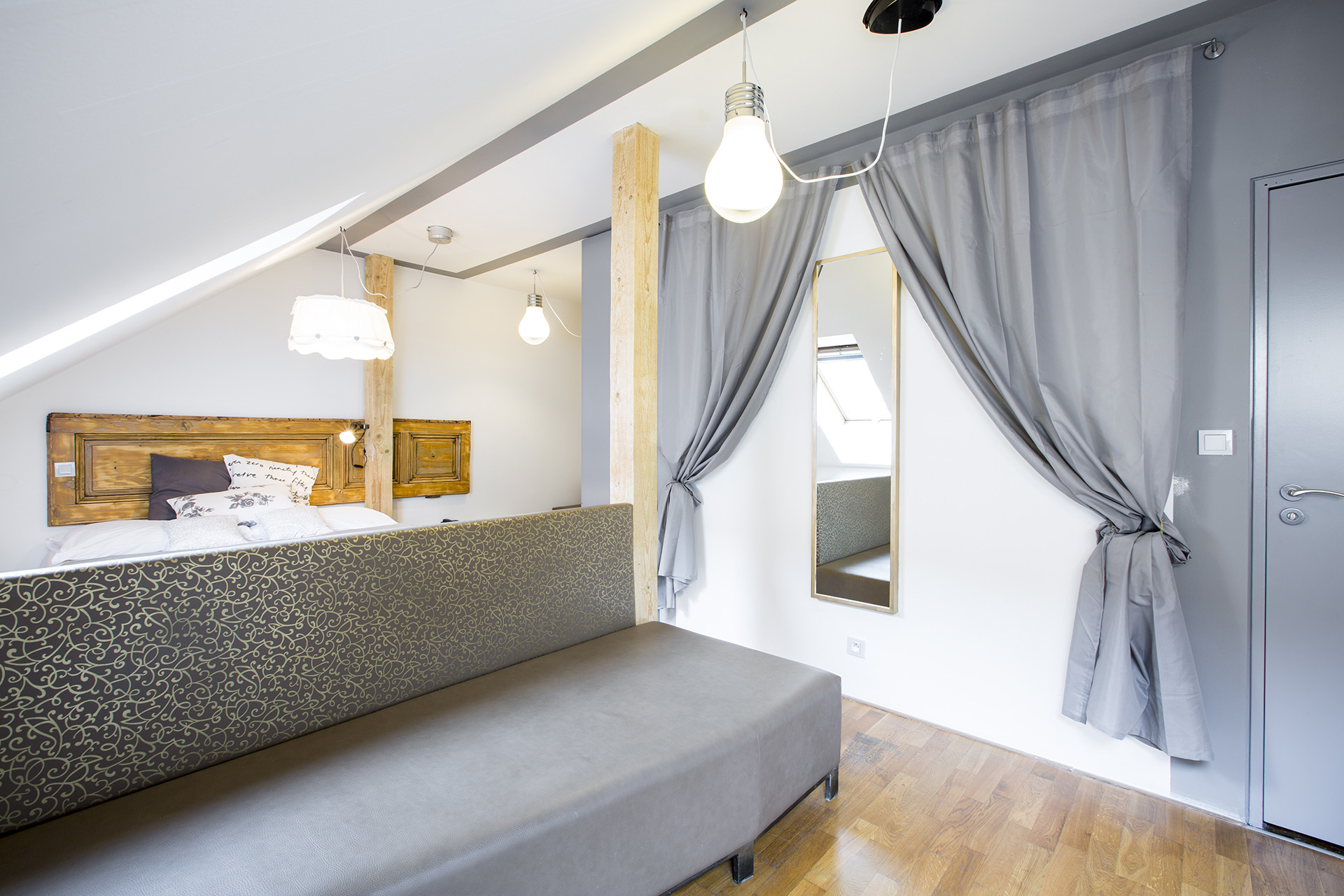 Miss Sophies New Town bedroom