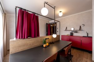 Miss Sophie's Downtown triple room